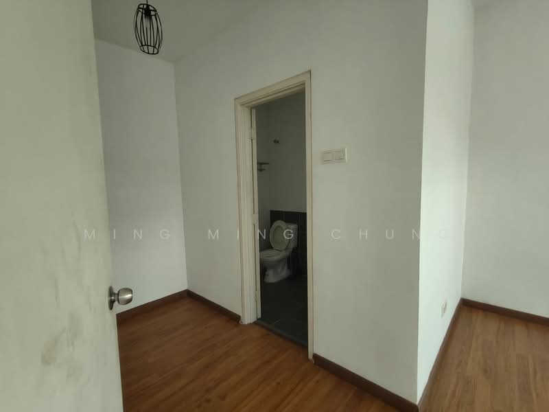 Rumah Teres 2 Tingkat untuk Disewa di TTDI Grove (Kajang) - Ming Ming Chung - Bathroom - PropertyGuru.com.my