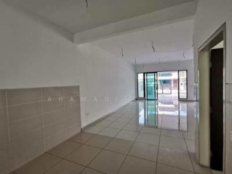 2-storey Terraced House for Sale in Denai Alam (Shah Alam) - Ahamadi Sabir - Interior - PropertyGuru.com.my
