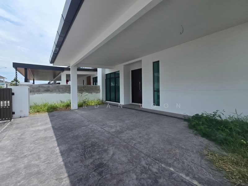 Cluster House for Sale in Nibong Tebal (Penang) - Jordan Voon - Exterior - PropertyGuru.com.my