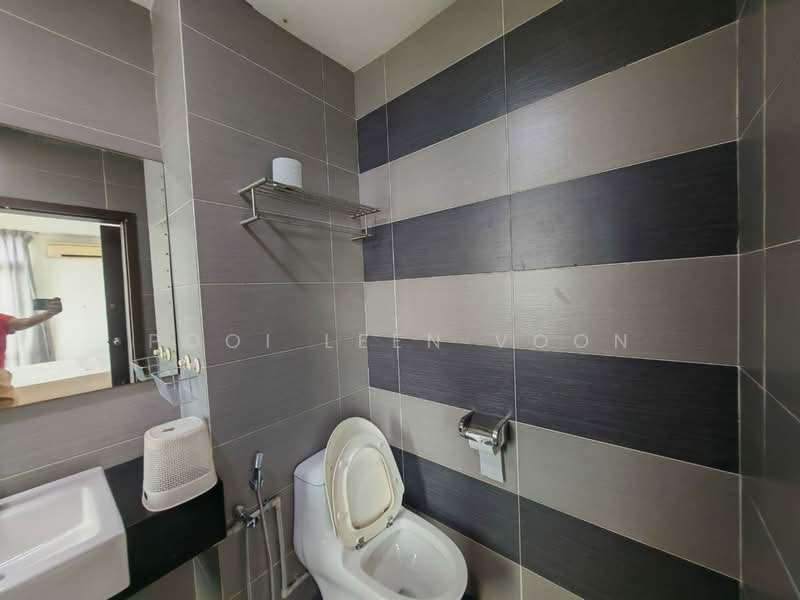 Kondominium untuk Disewa di KSL D'Esplanade Residence - Pooi Leen Voon - Bathroom - PropertyGuru.com.my