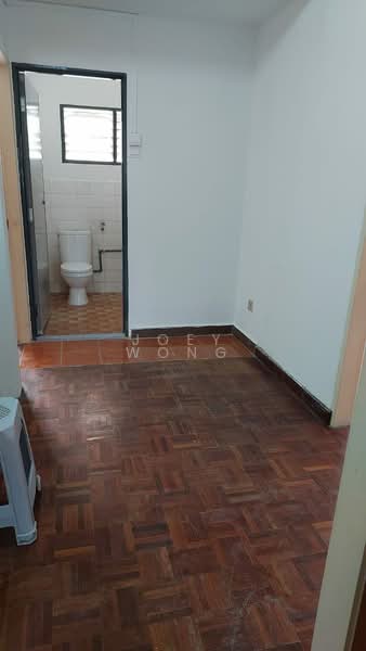 Rumah Teres 2 Tingkat untuk Disewa di SS1 (Petaling Jaya) - Joey Wong - Bathroom - PropertyGuru.com.my