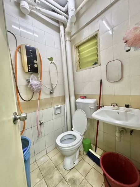 Pangsapuri untuk Dijual di Seri Palma - Aqillah Razali - Bathroom - PropertyGuru.com.my