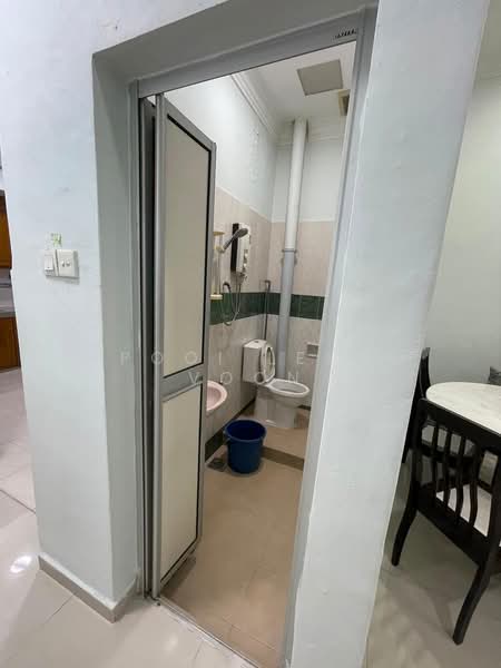 Rumah Teres 1 Tingkat untuk Disewa di Taman Pelangi (Johor Bahru) - Pooi Leen Voon - Bathroom - PropertyGuru.com.my