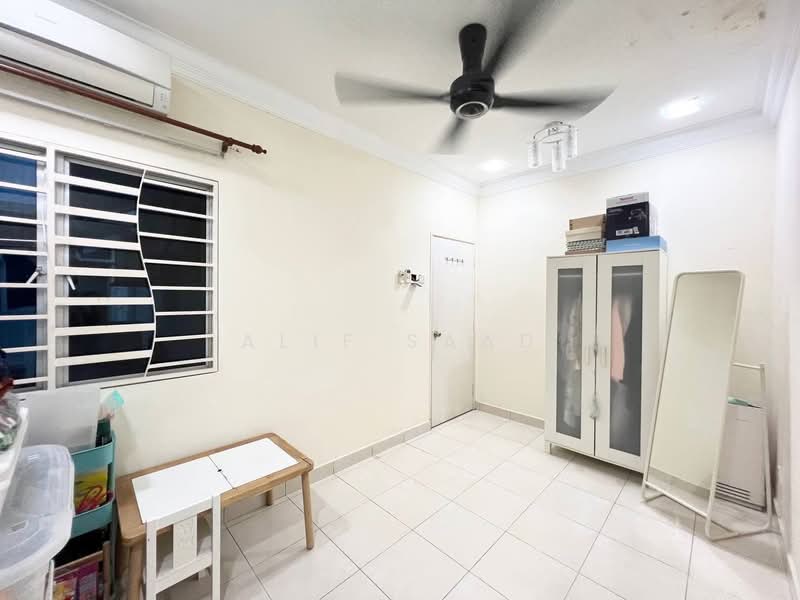 Cluster House for Sale in Puncak Alam (Selangor) - Alif Saad - Bedroom - PropertyGuru.com.my