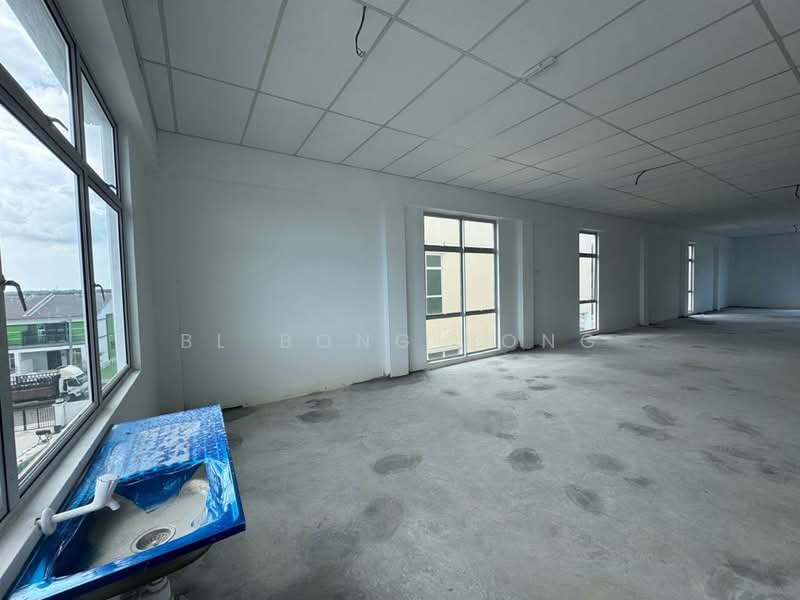Shop / Office for Rent in Scientex Bandar Jasin (Jasin) - BL Bong Bong - Interior - PropertyGuru.com.my