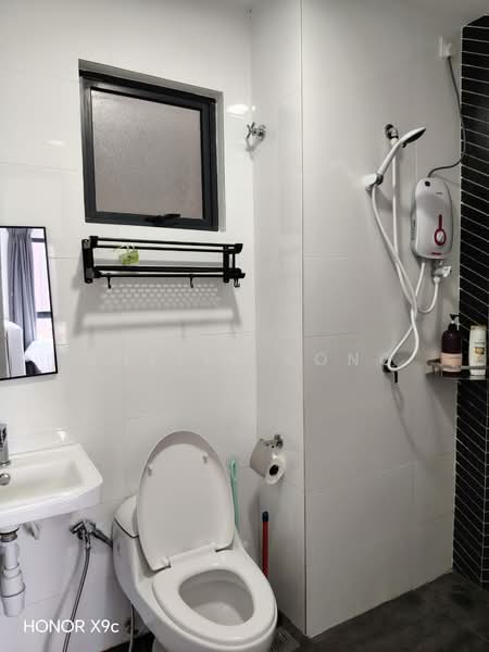Servis Apartment untuk Disewa di The Horizon - Amelia Kong - Bathroom - PropertyGuru.com.my