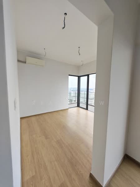 Kondominium untuk Dijual di Kings Bay @ Country Garden Danga Bay - Real Chew - Interior - PropertyGuru.com.my