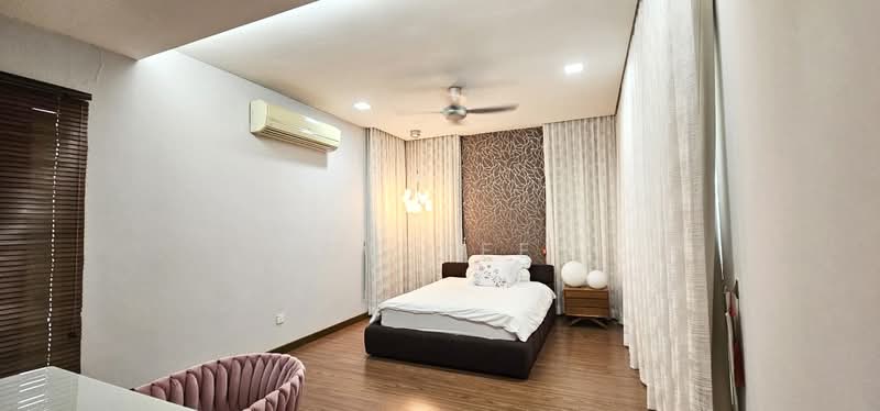 Semi-Detached House for Sale in Bandar Kinrara (Selangor) - CK Yee - Master Bedroom - PropertyGuru.com.my