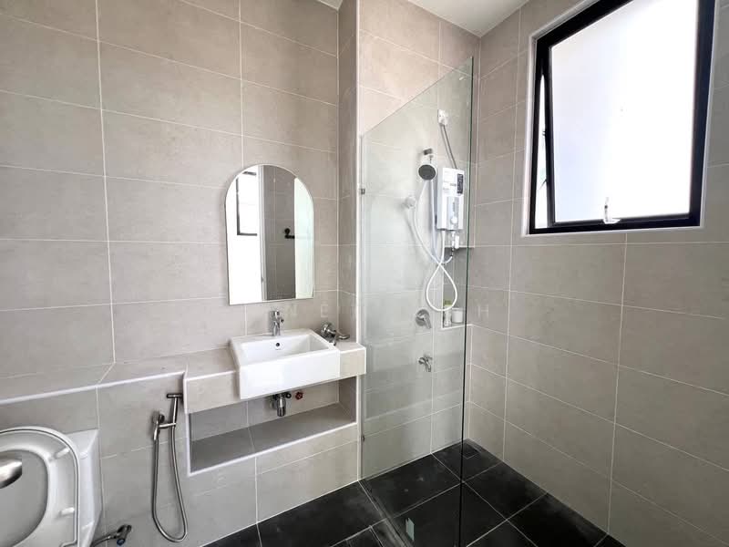 Cluster House for Rent in Taman Ekoflora (Johor Bahru) - Janet Loh - Bathroom - PropertyGuru.com.my