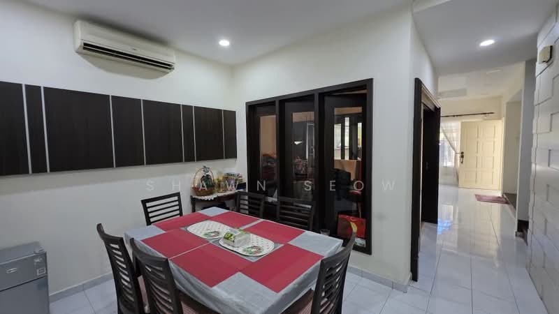 Terraced House for Sale in Kota Kemuning (Shah Alam) - Shawn Seow - Dining Room - PropertyGuru.com.my