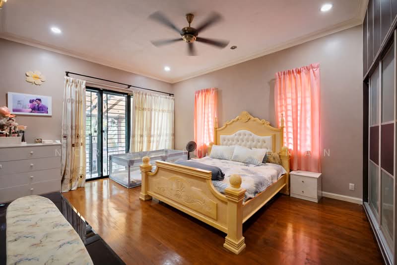Semi-Detached House for Sale in Seksyen 7 (Bangi) - Nor Azdlin Adnan - Bedroom - PropertyGuru.com.my