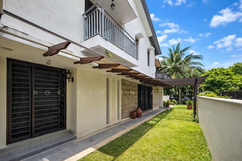 Semi-Detached House for Sale in Seksyen 7 (Bangi) - Nor Azdlin Adnan - Exterior - PropertyGuru.com.my