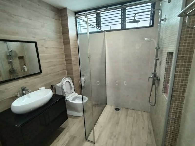 Rumah Teres 2 Tingkat untuk Disewa di Johor Bahru (Johor) - Jim Chee - Bathroom - PropertyGuru.com.my
