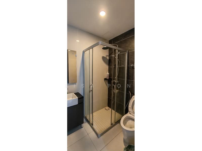 Condominium for Rent at Bay Point @ Country Garden Danga Bay - Lisa Pon - Bathroom - PropertyGuru.com.my