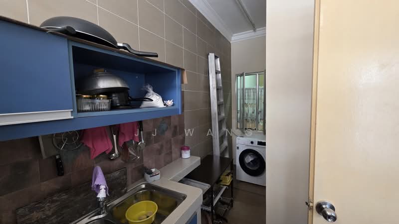 Rumah Teres 2-Tingkat untuk Dijual di Bandar Puncak Alam (Puncak Alam) - J J - Kitchen - PropertyGuru.com.my