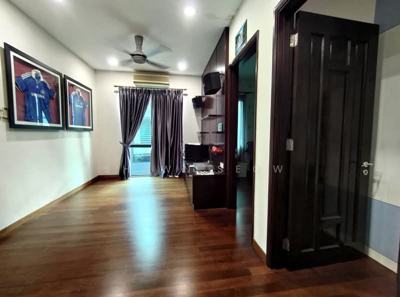 Link Bungalow for Sale in Kota Kemuning (Shah Alam) - Shawn Seow - Living Room - PropertyGuru.com.my