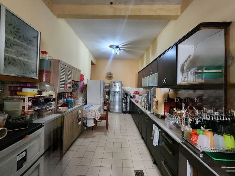 Rumah Teres 2 Tingkat untuk Dijual di Bukit Bandaraya (Shah Alam) - Syafiq Sharifudin - Kitchen - PropertyGuru.com.my