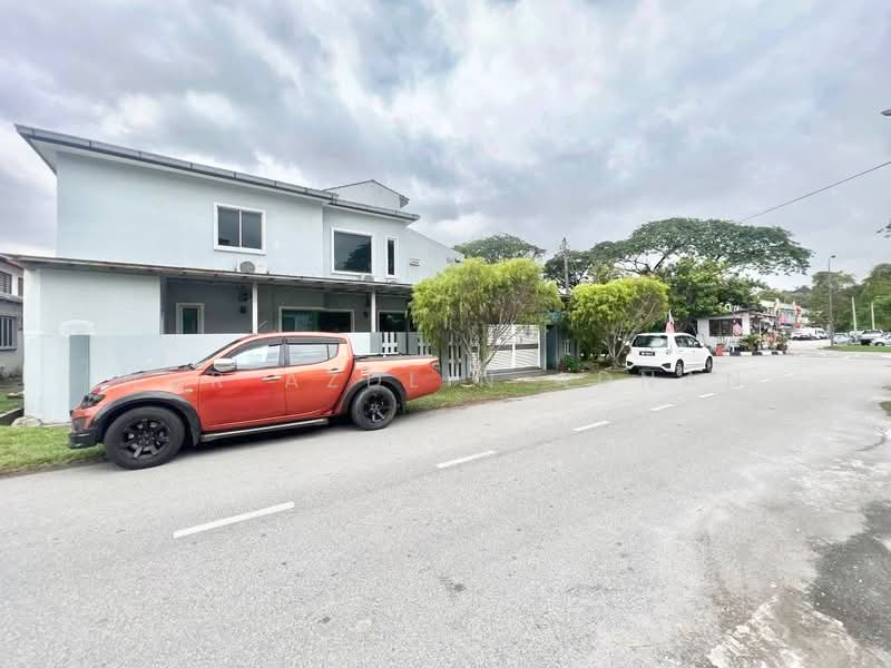 Rumah Teres 2 Tingkat untuk Dijual di Taman Sri Kenari (Kajang) - Nor Azdlin Adnan - Exterior - PropertyGuru.com.my