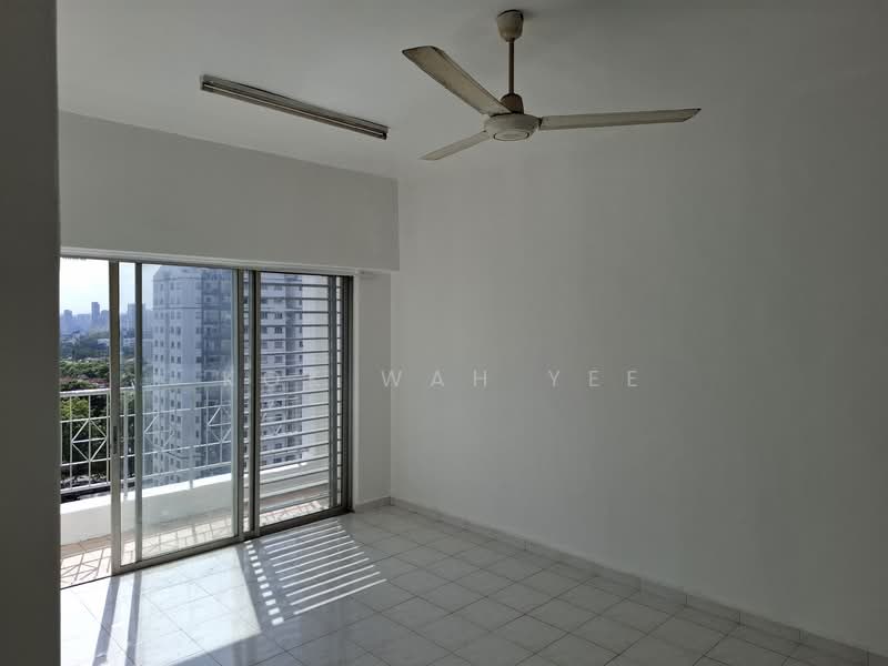 Kondominium untuk Disewa di Menara Menjalara - Kok Wah Yee - Balcony - PropertyGuru.com.my