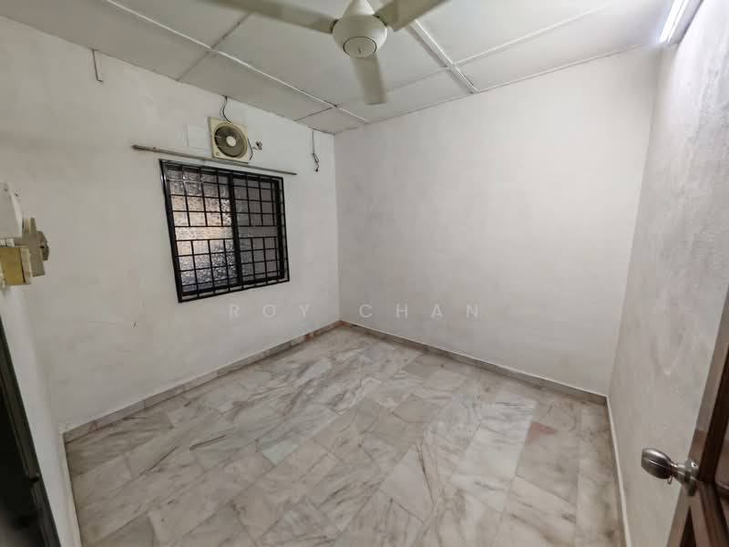 1-storey Terraced House for Sale in Taman Ungku Tun Aminah (Skudai) - Roy Chan - Interior - PropertyGuru.com.my
