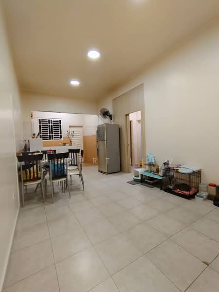 1-storey Terraced House for Sale in Bakri (Johor) - Albert Liew - Dining Room - PropertyGuru.com.my