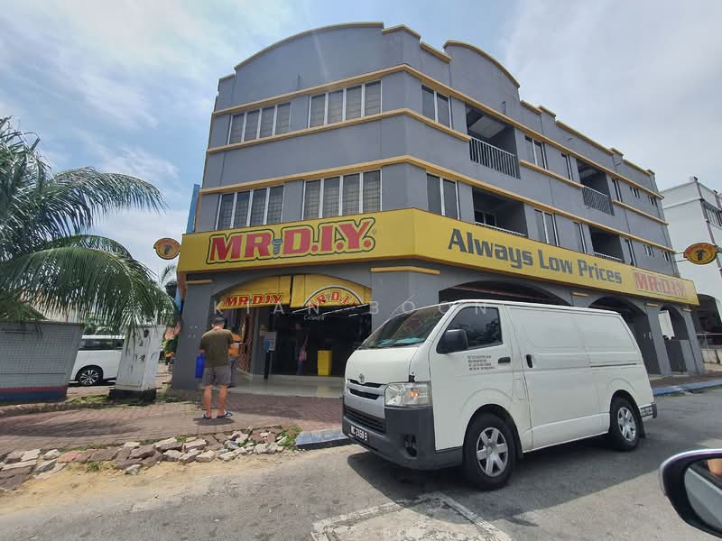 Shop for Sale in Bandar Damai Perdana (Cheras) - Kian Boon - Exterior - PropertyGuru.com.my