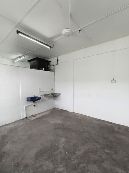 Kedai untuk Dijual di Taman Nam Tak (Kulai) - Kenny Heng - Interior - PropertyGuru.com.my