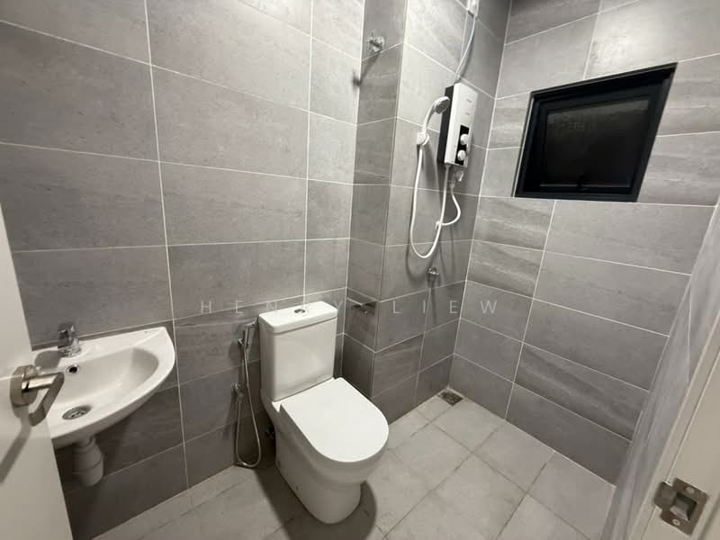2-storey Terraced House for Rent in Cyberjaya (Selangor) - Henry Liew - Bathroom - PropertyGuru.com.my