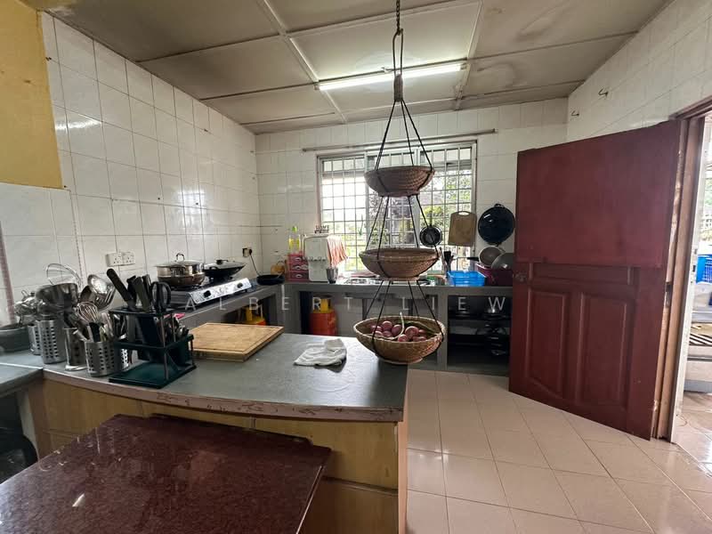 Semi-Detached House for Sale in Jeram Batu (Johor) - Albert Liew - Kitchen - PropertyGuru.com.my