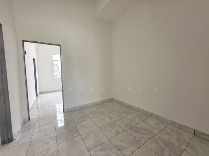 2-storey Terraced House for Sale in Kampung Cengal Lempong (Balok) - Mohammad Azizi - Interior - PropertyGuru.com.my