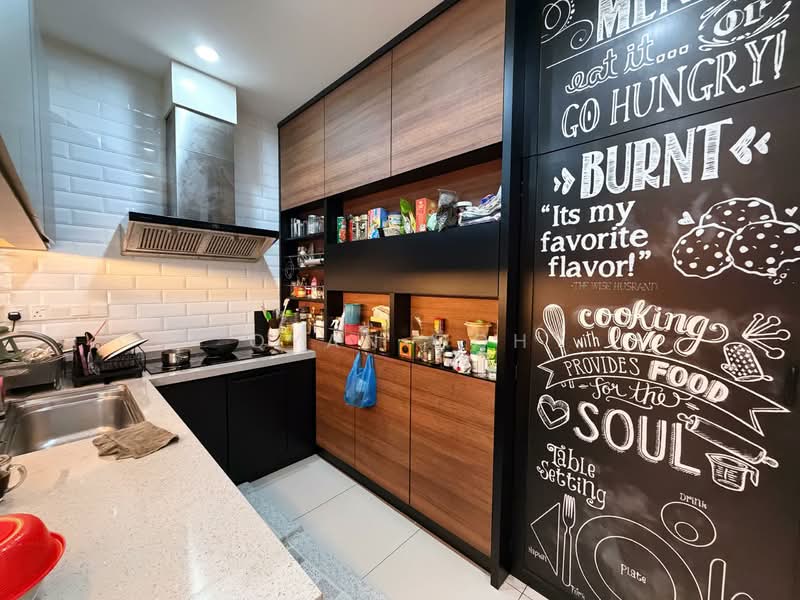 Rumah Teres 3 Tingkat untuk Dijual di Gelugor (Penang) - Qyan Goh - Kitchen - PropertyGuru.com.my