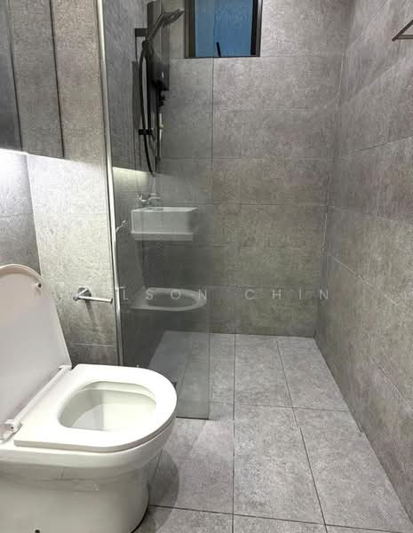 Servis Apartment untuk Disewa di The Birch - Wilson Chin - Bathroom - PropertyGuru.com.my