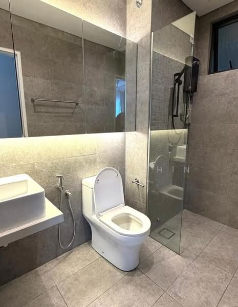 Servis Apartment untuk Disewa di The Birch - Wilson Chin - Bathroom - PropertyGuru.com.my