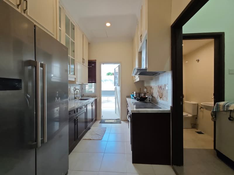 Rumah Berkembar untuk Disewa di Ayer Keroh (Melaka) - Min Yee Chin - Kitchen - PropertyGuru.com.my