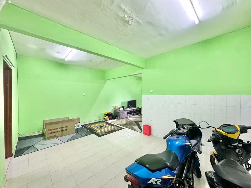 2-storey Terraced House for Sale in Bukit Beruntung (Serendah) - Fauzan bin Sahrom - Interior - PropertyGuru.com.my