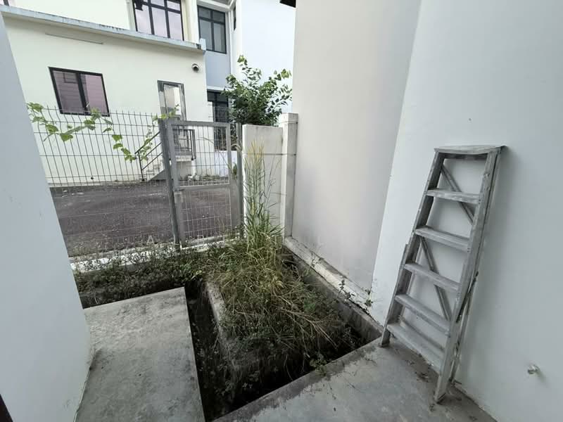 2-storey Terraced House for Sale in Grisek (Johor) - Albert Liew - Exterior - PropertyGuru.com.my