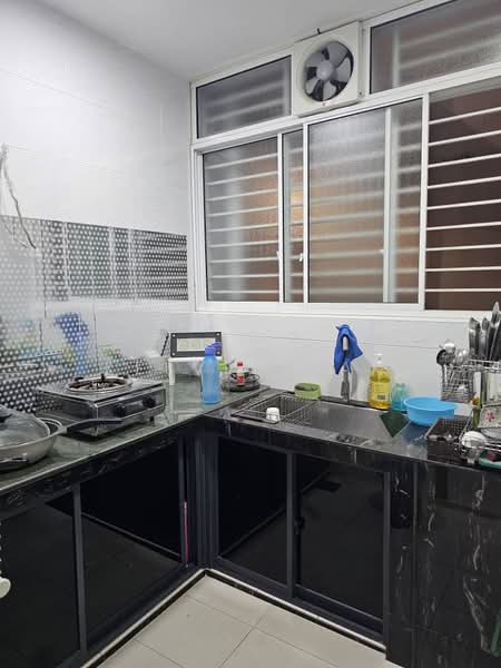 Servis Apartment untuk Dijual di Fortune Perdana - Kelven Tan - Kitchen - PropertyGuru.com.my