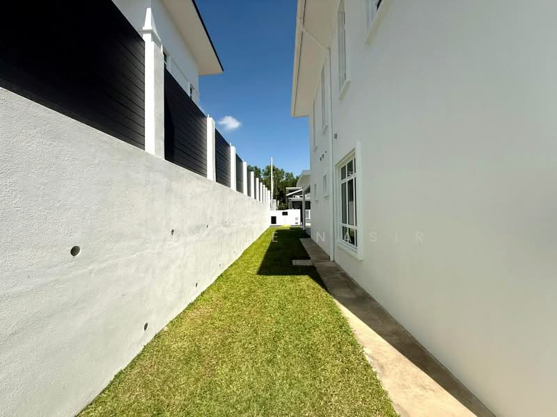 Rumah Banglo untuk Dijual di Sungai Merab (Dengkil) - Nadzmie Nasir - Exterior - PropertyGuru.com.my