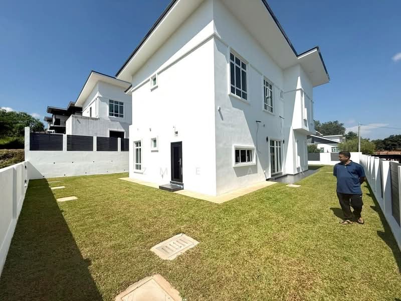 Rumah Banglo untuk Dijual di Sungai Merab (Dengkil) - Nadzmie Nasir - Exterior - PropertyGuru.com.my