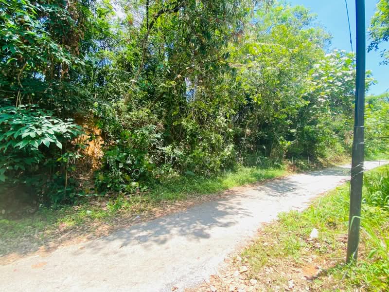 Tanah Kediaman untuk Dijual di Kampung Sungai Merab (Dengkil) - Muhammad Nazli Mohd Amin - Exterior - PropertyGuru.com.my