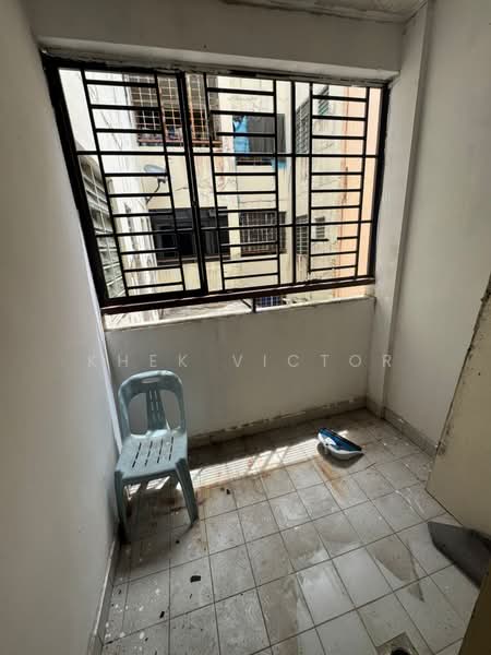 Apartment for Rent at Vista Seri Alam - Khek Victor - Balcony - PropertyGuru.com.my