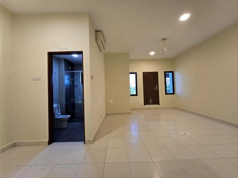 Terraced House for Sale in Bandar Puteri Klang (Klang) - Alex Lee - Living Room - PropertyGuru.com.my