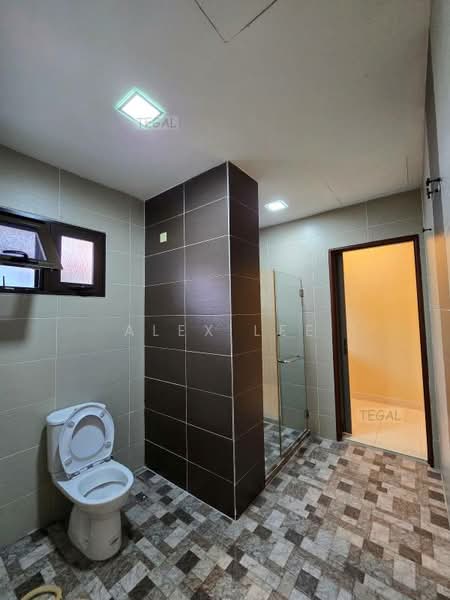 Terraced House for Sale in Bandar Puteri Klang (Klang) - Alex Lee - Bathroom - PropertyGuru.com.my