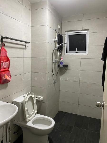 Kediaman Servis untuk Disewa di Residensi Rimbun @ Canopy Hills - Sarah Chee - Bathroom - PropertyGuru.com.my