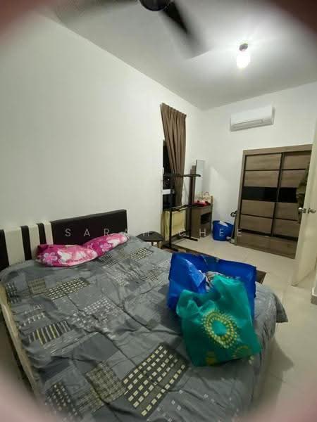 Kediaman Servis untuk Disewa di Residensi Rimbun @ Canopy Hills - Sarah Chee - Bedroom - PropertyGuru.com.my