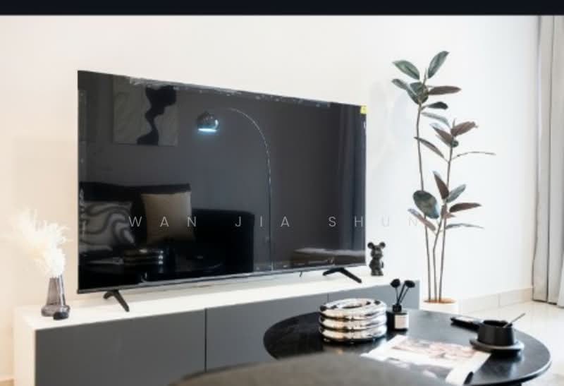 Condominium for Rent at Vivo Residential Suites - Wan Jia Shun - Living Room - PropertyGuru.com.my