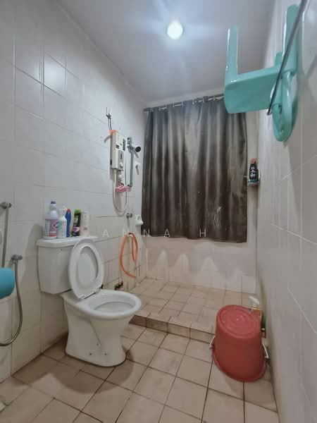 2-storey Terraced House for Sale in Alam Damai (Cheras) - Anna H - Bathroom - PropertyGuru.com.my