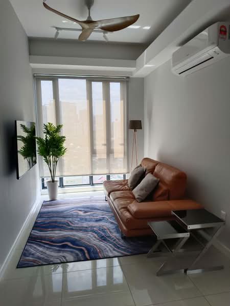 Servis Apartment untuk Disewa di The Sentral Suites - Bill Yii - Living Room - PropertyGuru.com.my