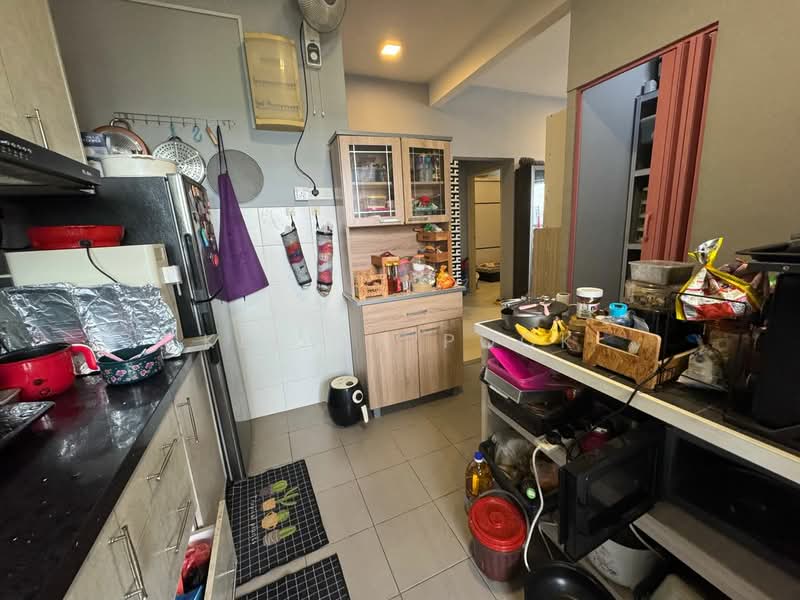 Condominium for Sale at Serin Residency - Kelvin Pook - Kitchen - PropertyGuru.com.my