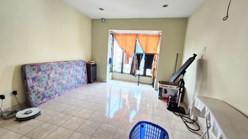 Semi-Detached House for Sale in Bandar Bukit Puchong 2 (Puchong) - Wendy Chin - Living Room - PropertyGuru.com.my